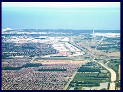 Landing on Toronto Pearson Airport 05